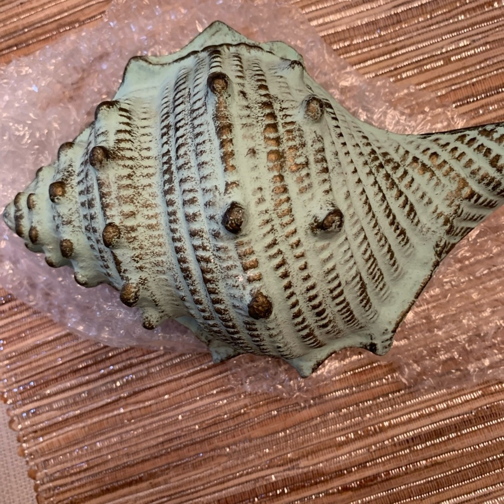 Preloved vintage conch shell ceramic fade - Picture 5 of 11